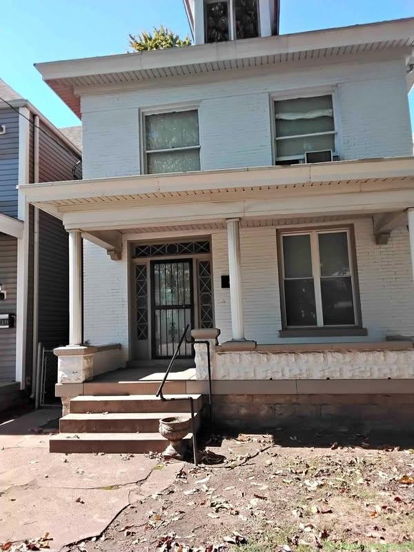 2 Beds 1 Bath – Apartment