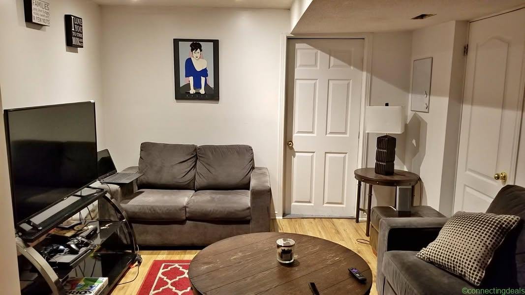 2 Beds 1 Bath Apartment