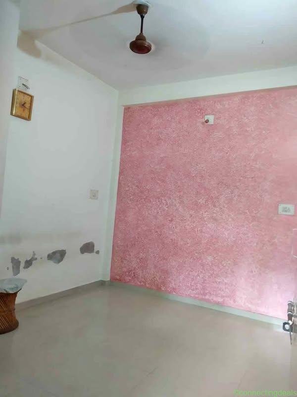 2 Beds 1 Bath – House