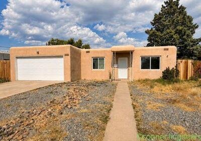 Free ad: 2 Beds 1 Bath - House in Albuquerque. 2 Beds 1 Bath - House in Albuquerque