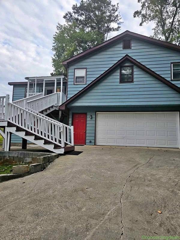 2 Beds 1 Bath – House