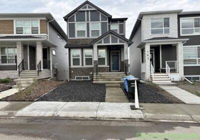 Free ad: 2 Beds 1 Bath House in Calgary. 2 Beds 1 Bath House in Calgary