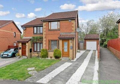 2 Beds 1 Bath House, Glasgow G74 4PL in Glasgow