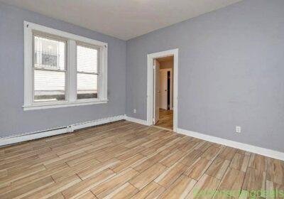 2 Beds 1 Bath House in New York