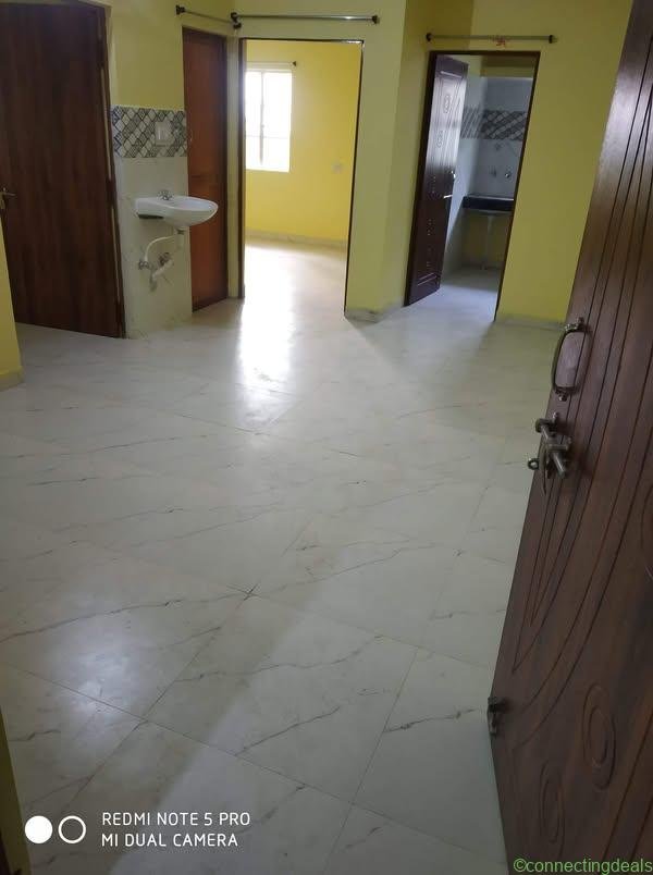2 Beds 1 Bath – Townhouse