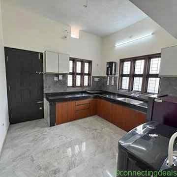 2 beds 2 bathrooms – House