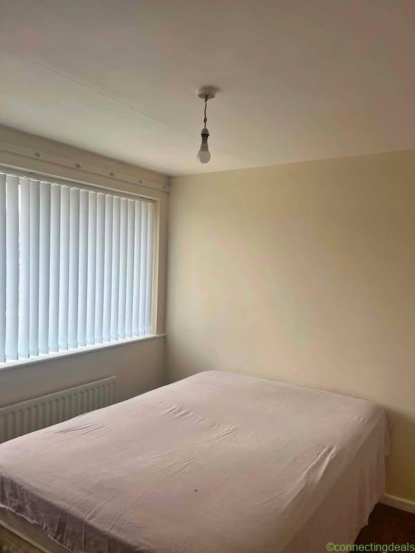 2 beds 2 bathrooms – House
