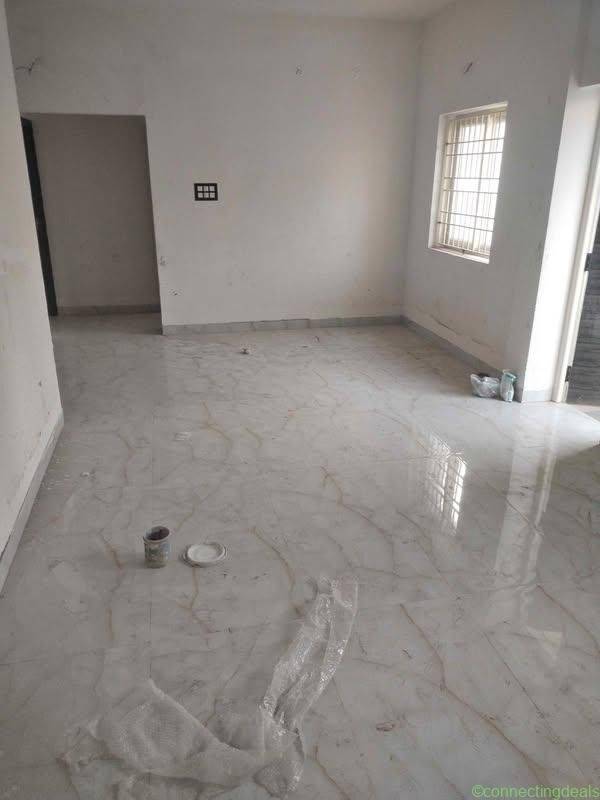 2 Beds 2 Baths – Apartment