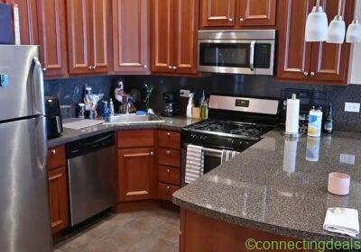 2 Beds 2 Baths Apartment in Chicago