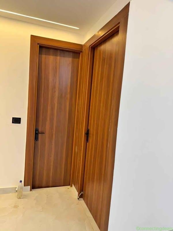 2 Beds 2 Baths – Apartment
