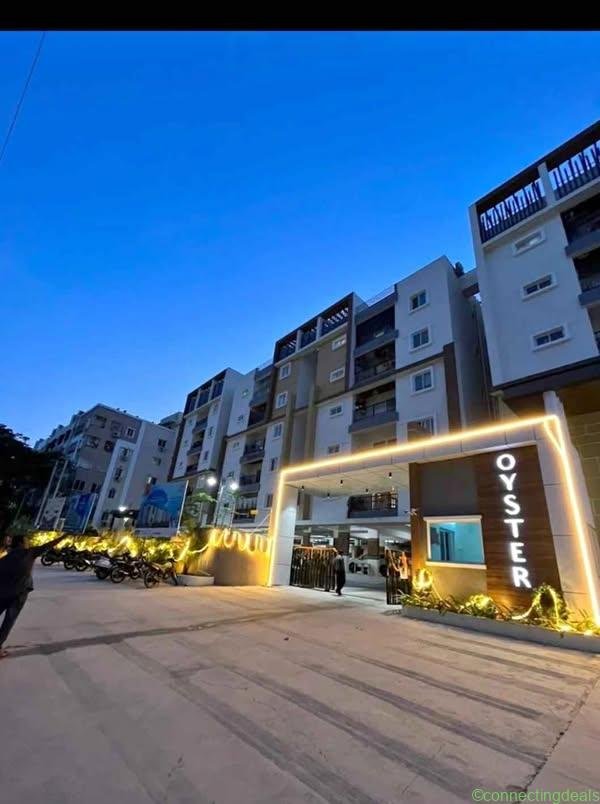 2 Beds 2 Baths – Apartment