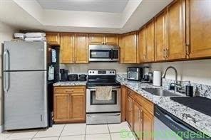 2 Beds 2 Baths Apartment in Miami