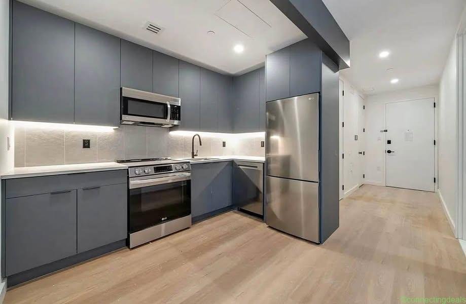 2 Beds 2 Baths – Apartment