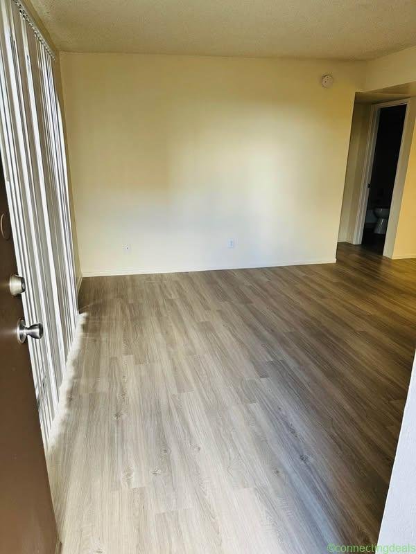 2 Beds 2 Baths – Apartment