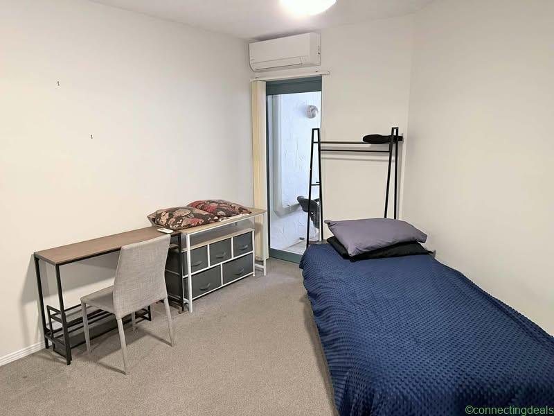 2 Beds 2 Baths Room only
