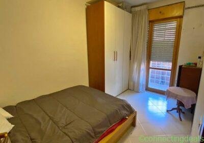 Free ad: 2 camere da letto 1 bagno Solo stanza in Rome. 2 camere da letto 1 bagno Solo stanza in Rome
