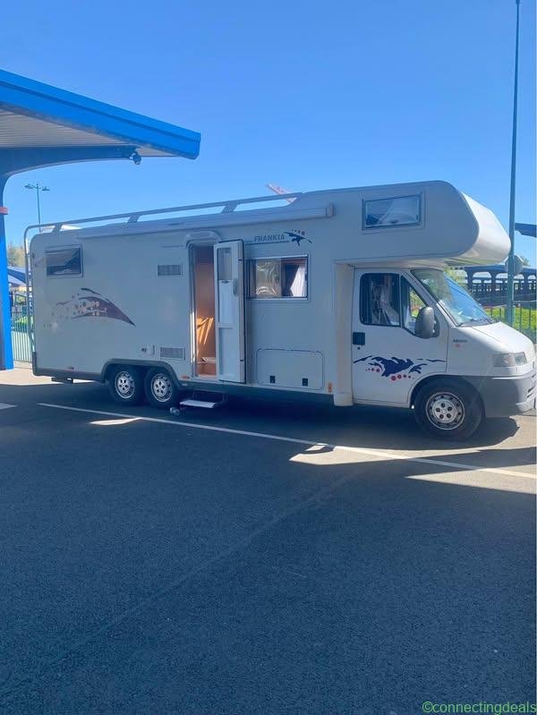 2000 Frankia A800