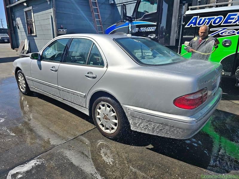 2001 Mercedes-Benz E-Class · E 320 Sedan 4D