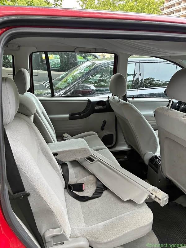2002 Opel Zafira