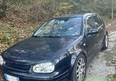 2002 Volkswagen Golf in Rome