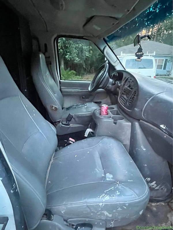 2003 Ford Econoline · Van