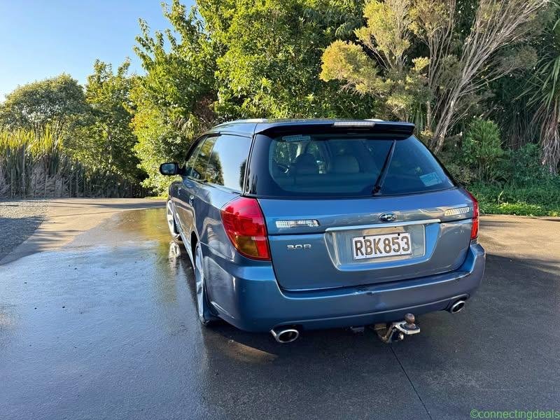 2004 Subaru Legacy 3.0R