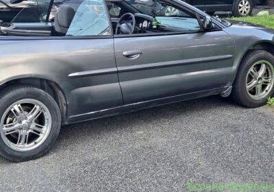 2005 Chrysler Sebring in Montreal