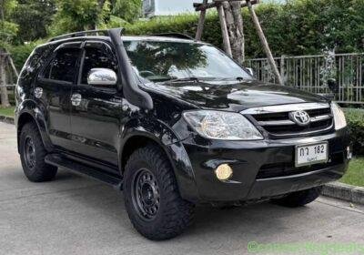 2005 Toyota Fortuner in Bangkok