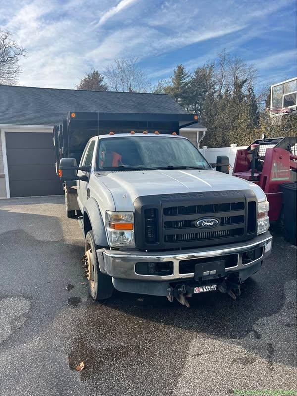 2008 Ford F-550 XLT Cab & Chassis 4D
