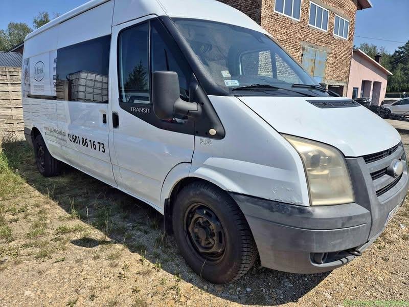 2008 Ford Transit