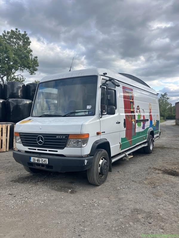 2008 Mercedes-Benz 813d van
