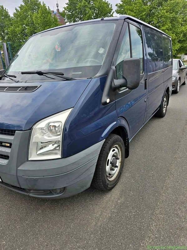 2009 Ford Transit