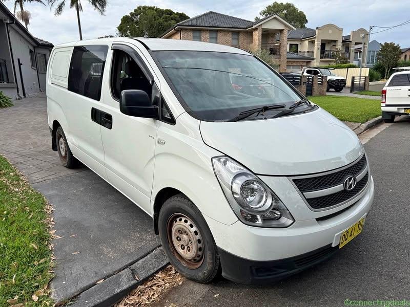2010 Hyundai ILOAD