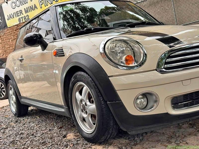 2010 MINI Cooper