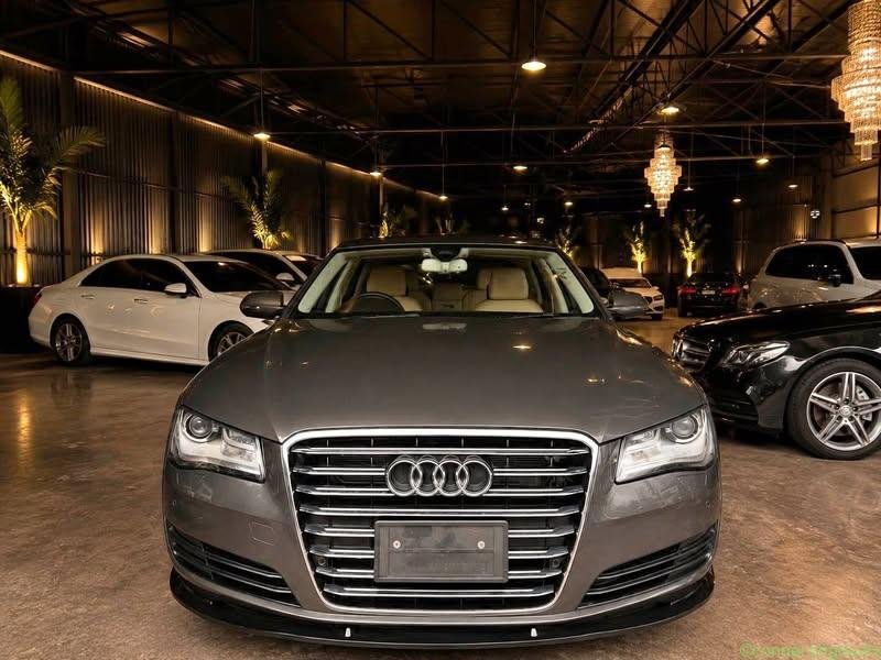 2011 Audi A8