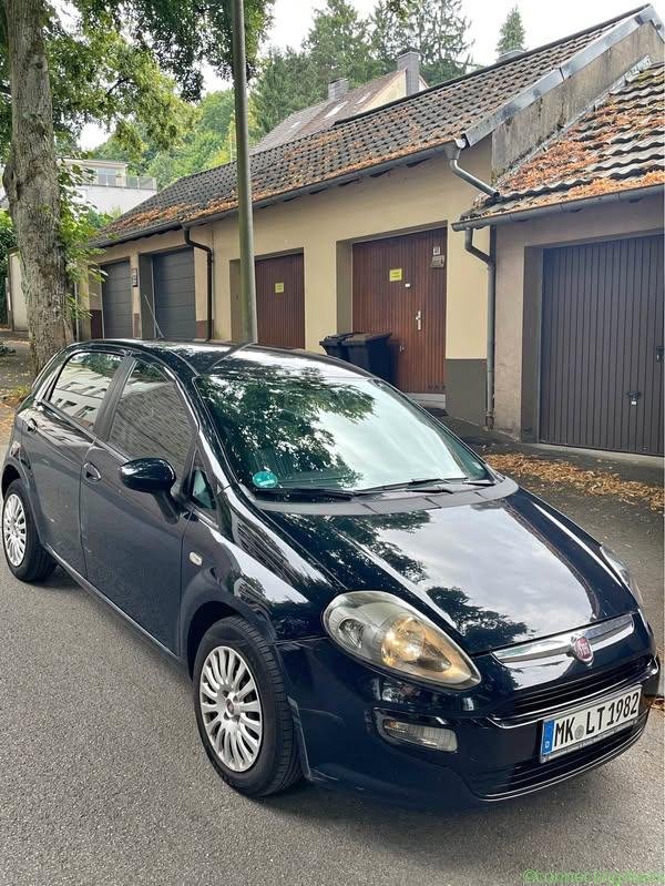 2011 FIAT Punto