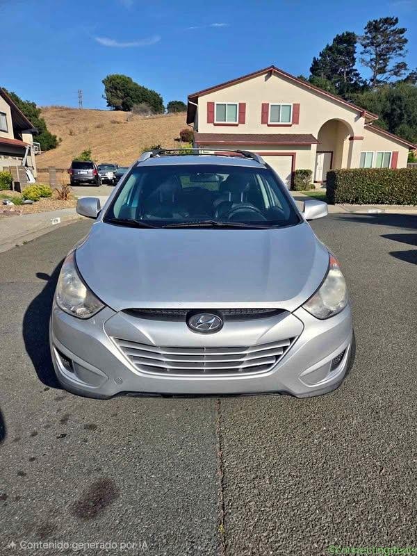 2011 Hyundai Tucson · Sport SUV 4D