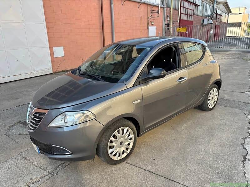 2012 Lancia Ypsilon 1.200 benzina