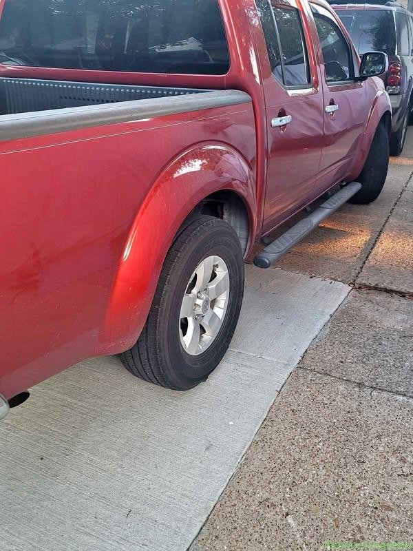 2012 nissan