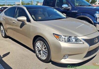 2013 Lexus ES 350 Luxury Sedan 4D in Indianapolis