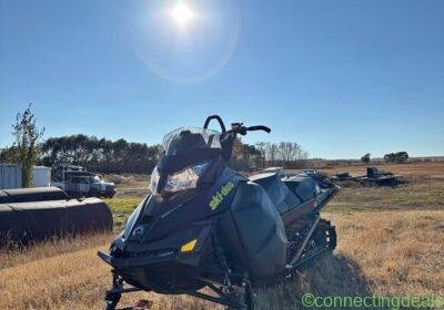 Free ad: 2014 Ski doo summit 800 in Calgary. 2014 Ski doo summit 800 in Calgary