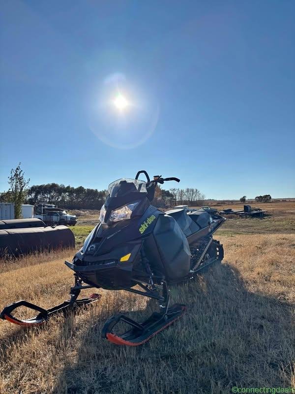 2014 Ski doo summit 800