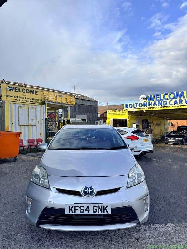 2014 TOYOTA PRIUS HYBRID 5 door
