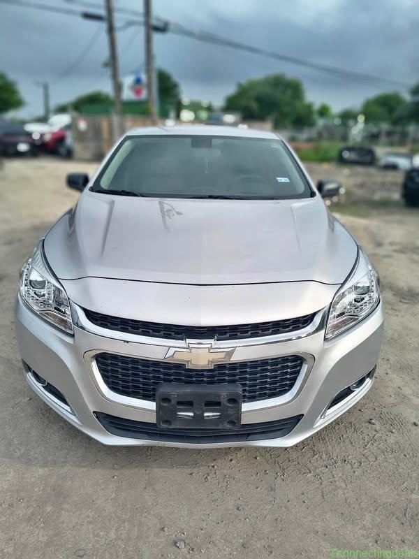 2015 Chevrolet Malibu 1LT Sedan 4D
