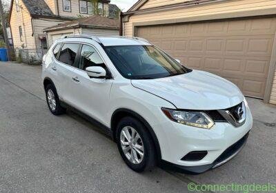 2016 Nissan Rogue SV w/SL Pkg Sport Utility 4D in Chicago