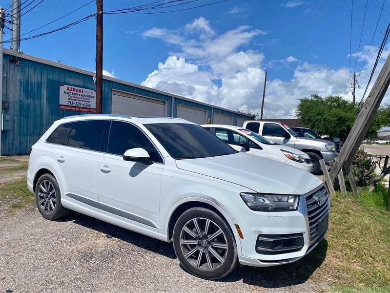 2017 Audi Q7 · 3.0T Premium Plus Sport Utility 4D