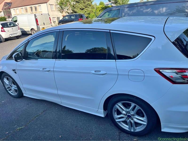 2017 Ford S-Max