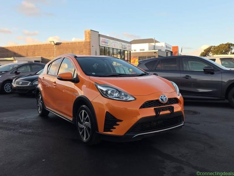 2017 Toyota Aqua Crossover Hybrid