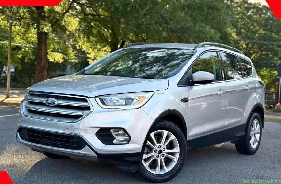 2018 Ford Escape SEL Sport Utility 4D