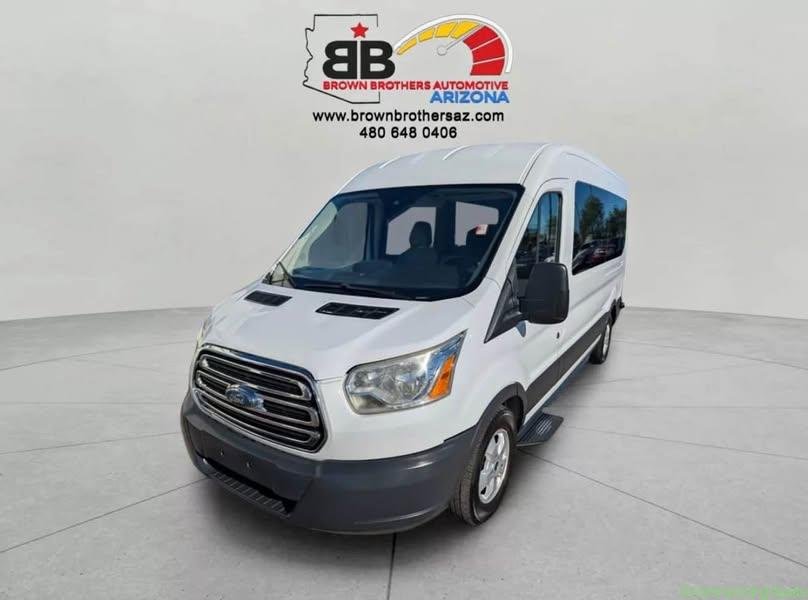 2018 Ford Transit 350 Wagon XLT w/Medium Roof